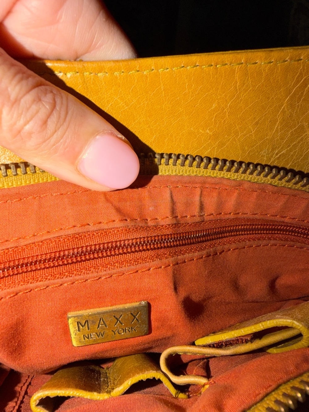 Maxx New York Saffron Yellow Leather Shoulder Bag - Picture 2 of 3